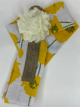 Load image into Gallery viewer, Yellow Flowers Headband